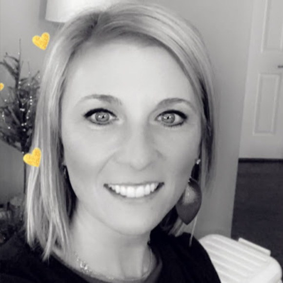 Meet your Posher, Theodora - Picture 1 of 1